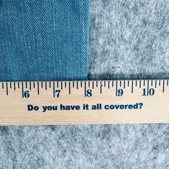 2004 VTG Gap Womens Size 6 Relaxed Straight Leg Denim Jeans Made in USA - Picture 8 of 9